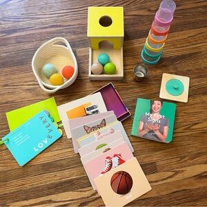 Lovevery The Inspector Play Kit 7-8 Month